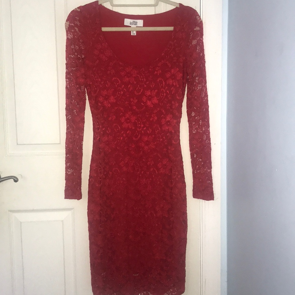 Red Lace Bodycon Dress